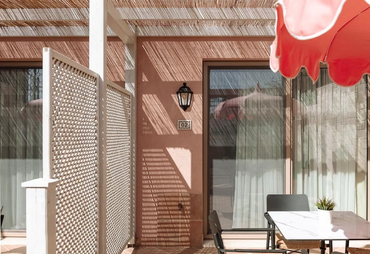 Kseynasa Suites Nikiti  3*, Nikiti (Sithonia)